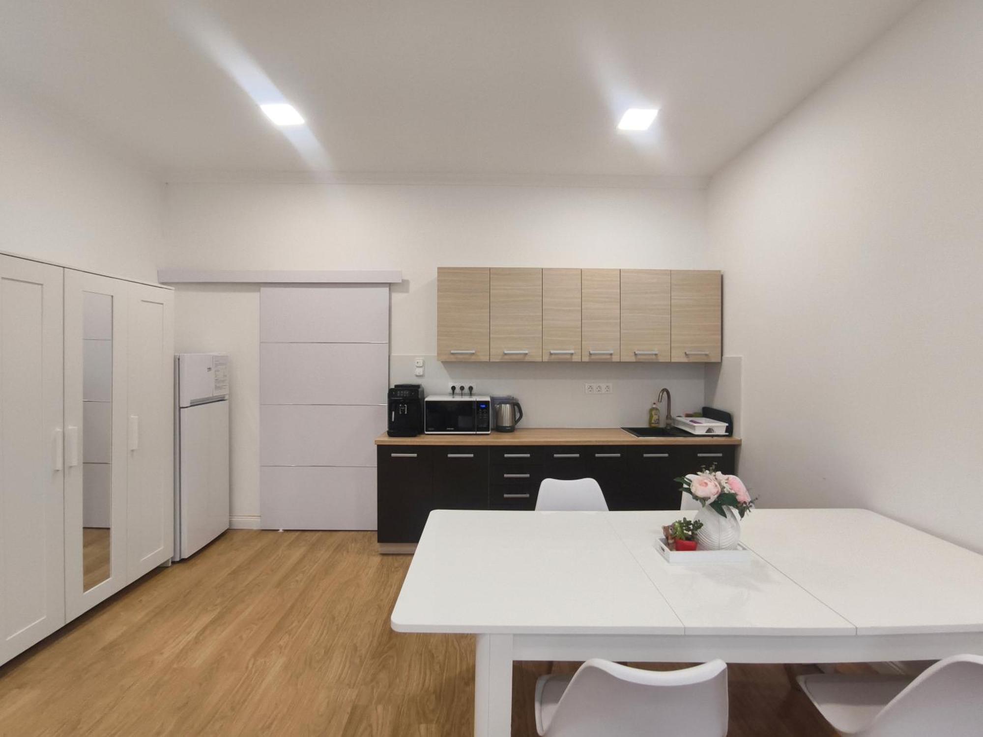 Ruyi Holiday Sopron Exterior foto