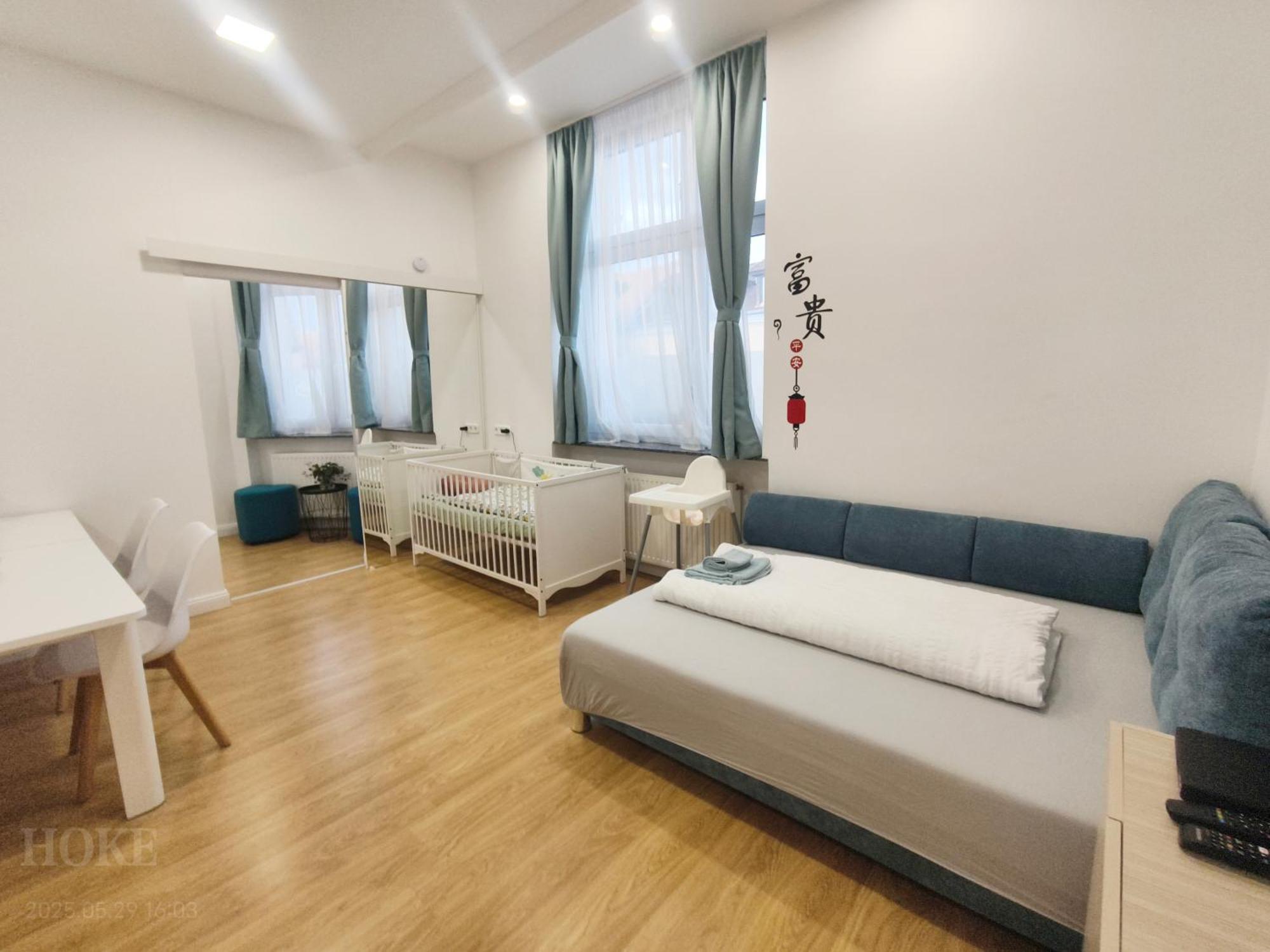 Ruyi Holiday Sopron Exterior foto